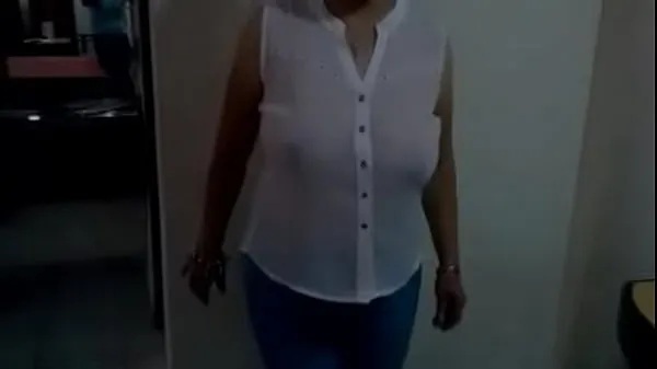 En iyi como se le mueven las tetas a mi esposa klip Videosu