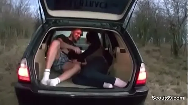 Bästa Fremden beim Auto waschen angesprochen und gefickt klippen Videoklipp