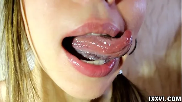 最好的Fetish tongue Ananta Shakti licking fingers片段视频