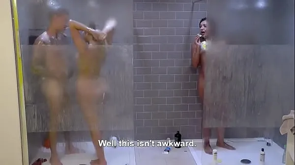 Bedste WTF! Abbie C*ck Blocks Chloe And Sam's Naked Shower | Geordie Shore 1605 klip videoer