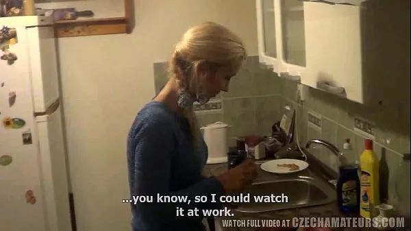 This Horny Housewife is Fucking Machine Amateur Housewife Bondage Video klip terbaik