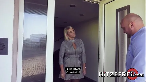 Melhores HITZEFREI Tatjana encontrou um cara para foder em um aplicativo de namoro clipes de vídeos