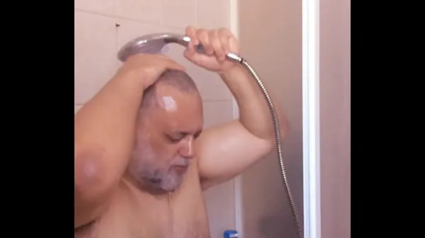 최고의 Me having a shower and wanking, I show butt, short dick, face 클립 동영상