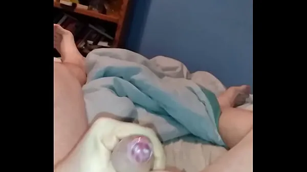 Nejlepší Stretching my tight foreskin and jerking until I cum. Complete with smegma klipy Videa