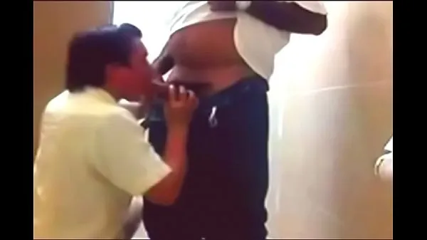 สุดยอด BLACK FAT BLOWJOB IN PUBLIC BATHROOM คลิปวิดีโอ