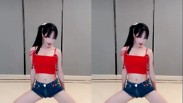 Meilleurs Les filles chinoises sautent une nouvelle échelle rouge clips vidéos