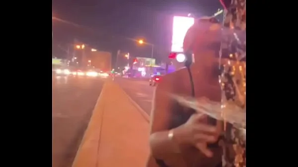 I migliori video di clip Incazzato su di lei sulla Strip di Las Vegas