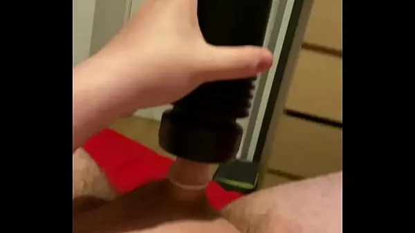 Wanking my hard cock whilst showing my fat body off Video klip terbaik