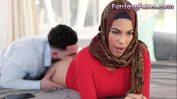 بہترین Fucking Muslim Converted Stepsister With Her Hijab On - Maya Farrell, Peter Green - Family Strokes کلپس ویڈیوز