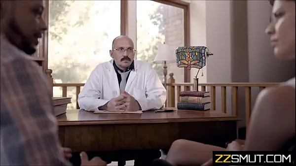 Najlepšie evil doctor jerks off to patients klipy Videá