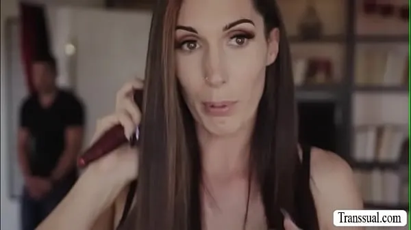 Stepson bangs the ass of her trans stepmom Video klip terbaik