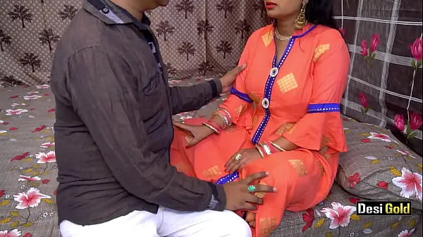 Los mejores Esposa india follada en el aniversario de boda con audio hindi claro vídeos cortos