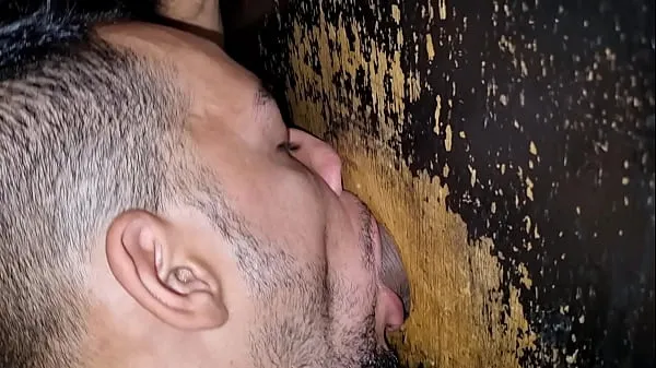 Meilleurs J'ai sucé une bite très épaisse dans le glory hole - FULL RED clips vidéos