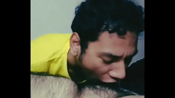 Najlepsze Savoring this hairy daddy's cock with some good blowjobs klipy Filmy