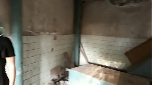 I migliori video di clip l'ha fatto con una troia in un cantiere