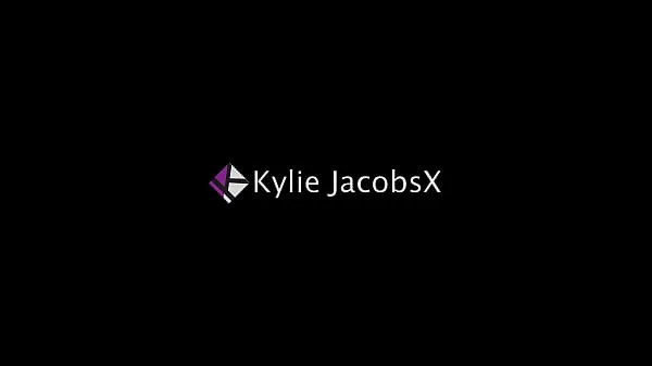 Лучшие Задержали, пытаясь заглянуть под юбку - KylieJacobs клипы Видео