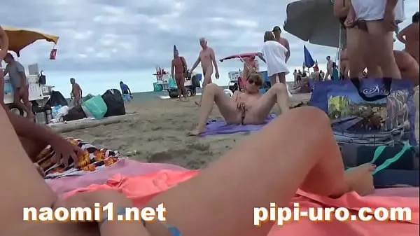 最好的girl masturbate on beach片段视频