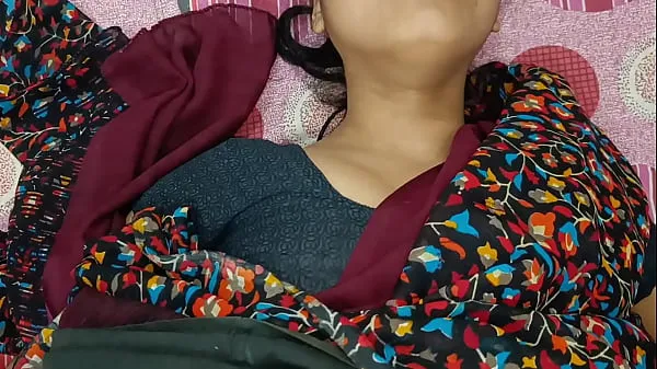 Лучшие Горячая индийская дези 20-летняя деревенская бхабхи обманывала своего мужа и занималась сексом с четким аудио на хинди клипы Видео