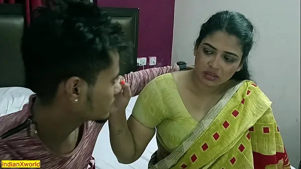 Best TV Mechanic fuck hot bhabhi at her room! Desi Bhabhi Sex clips Videos