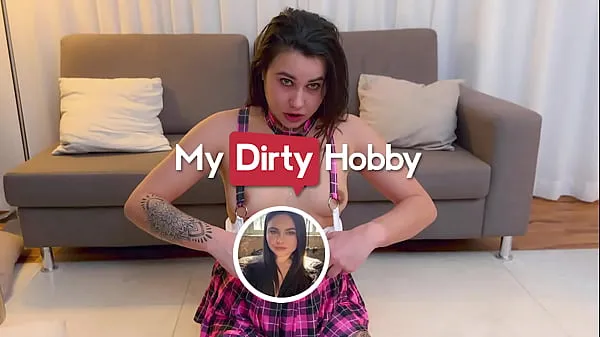 I migliori video di clip MyDirtyHobby - Scopata in una stanza d'albergo con una ragazza arrapata